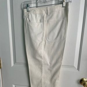 Ladies White Denim Capris
